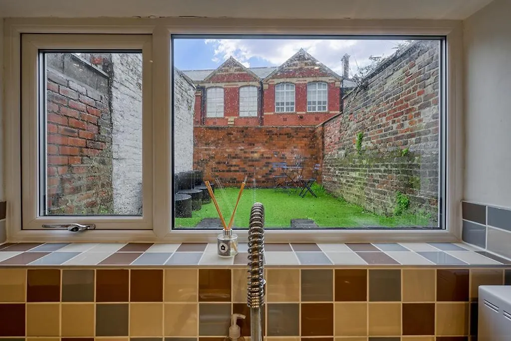 Holiday home Love Street Cottage Chester United Kingdom