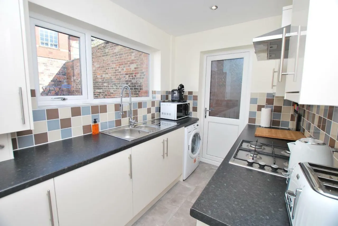 Love Street Cottage Chester Holiday home