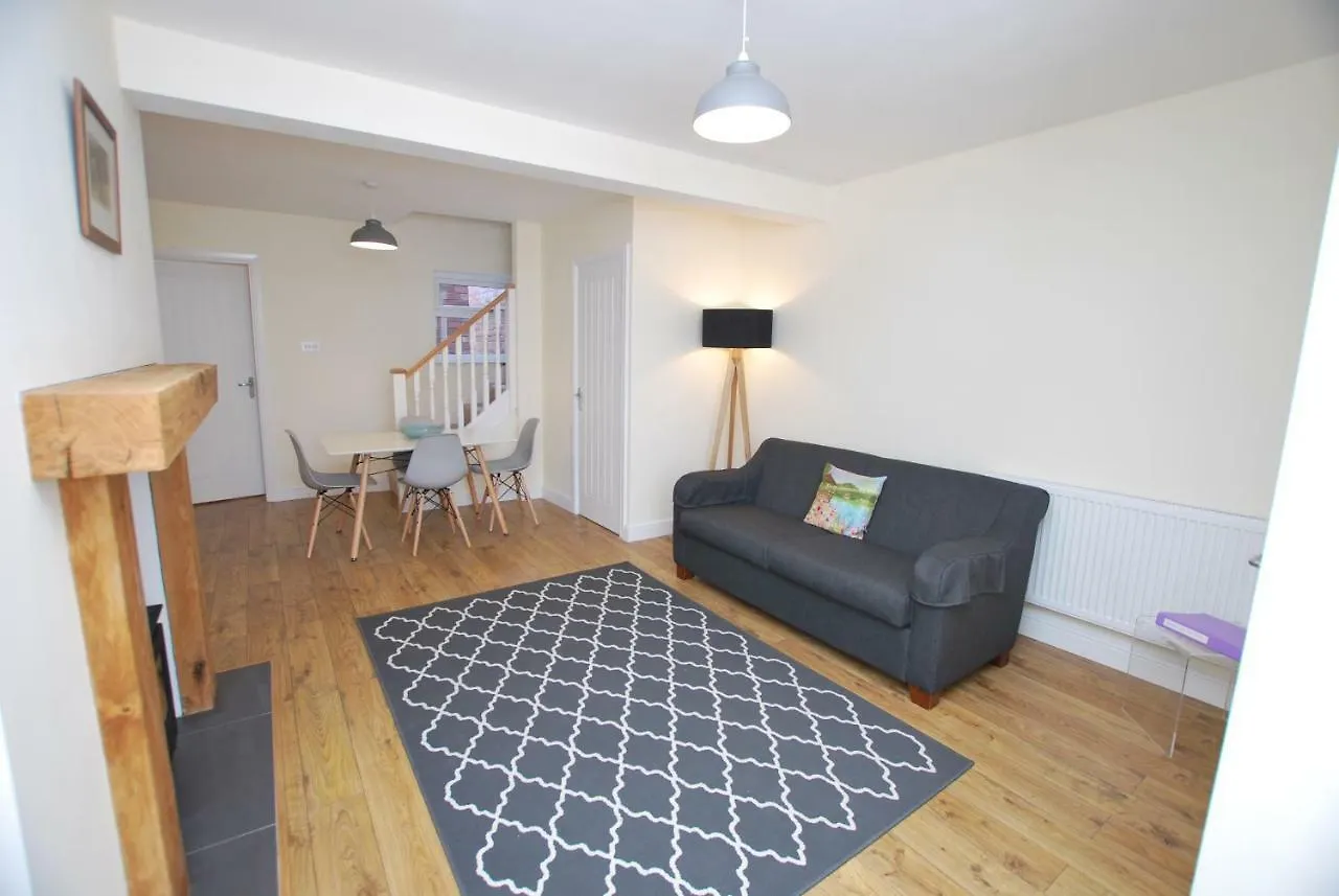 Love Street Cottage Chester Holiday home